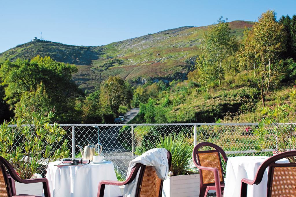 Hotel De Lisieux Lourdes Exterior foto